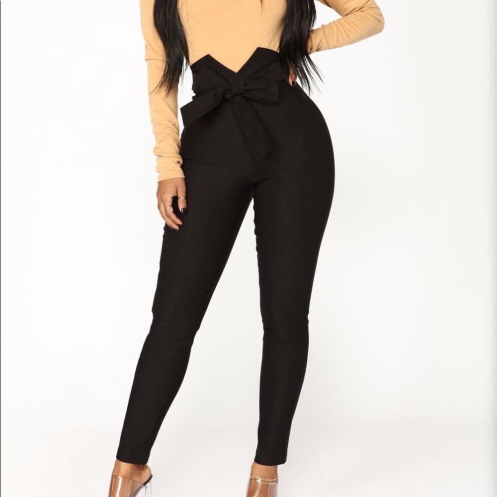 Fashion nova knot your girl pants